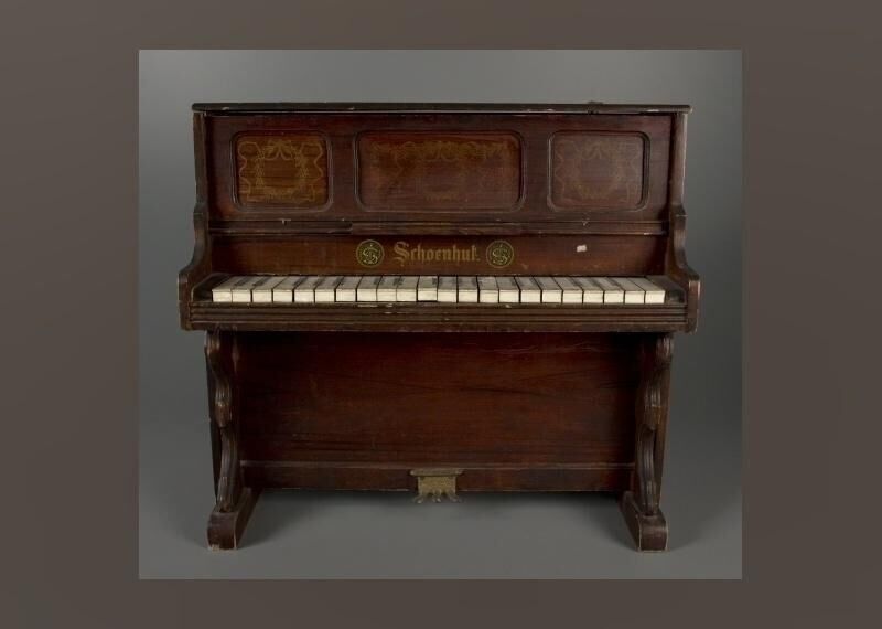 1948: Toy Piano